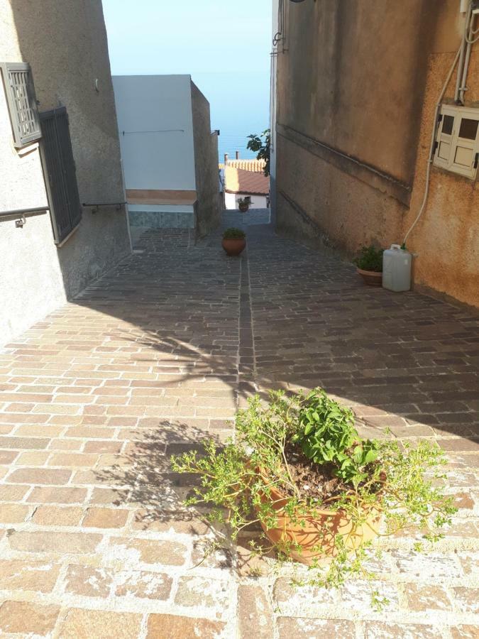 Dea Del Borgo Villa Sant'Ambrogio  Exterior photo